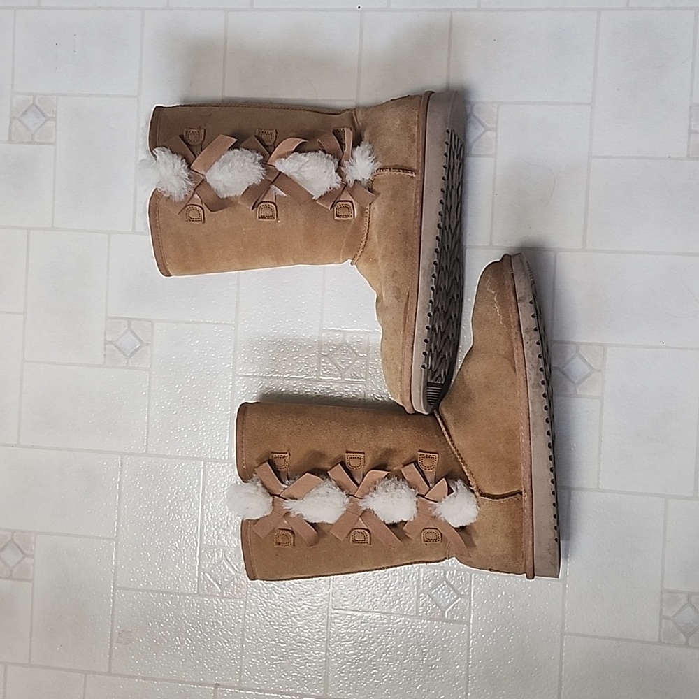 Kookaburra boots size 11